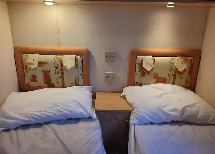 Discover Comfort Home From Home 8-Birth Caravan
